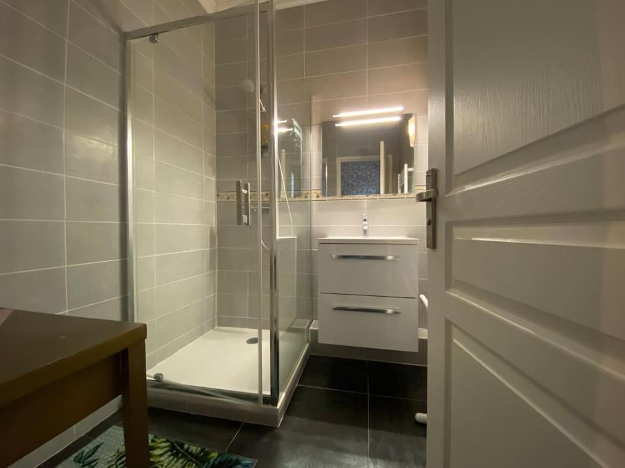 L'Appartement Jebari - Esprit Loft Carcassonne Proche Cite Medieval Et Aeroport Екстер'єр фото
