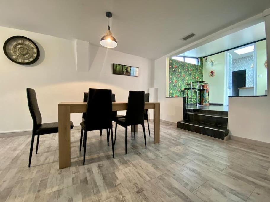 L'Appartement Jebari - Esprit Loft Каркассонн Екстер'єр фото