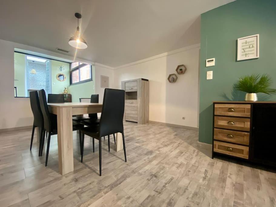 L'Appartement Jebari - Esprit Loft Каркассонн Екстер'єр фото